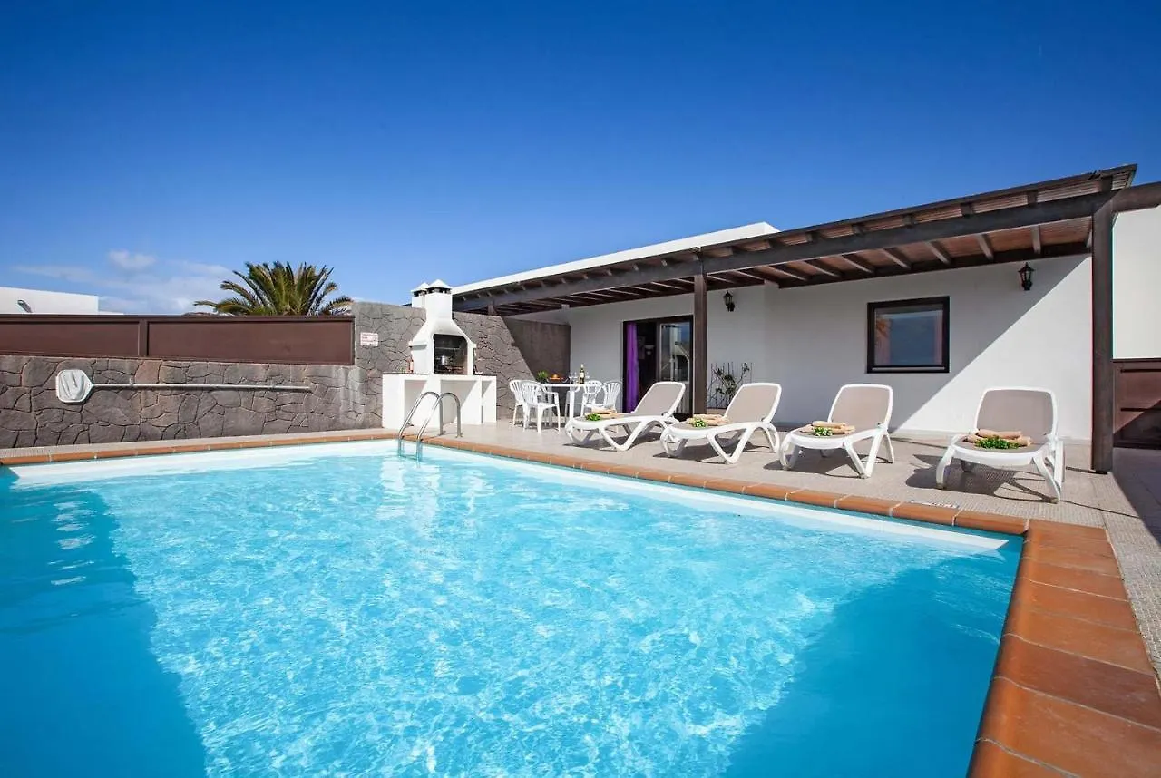 Lucia Villa Playa Blanca  0*, Playa Blanca (Lanzarote)